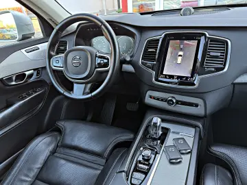 VOLVO XC90 T8 AWD Plug In Hybrid Inscription