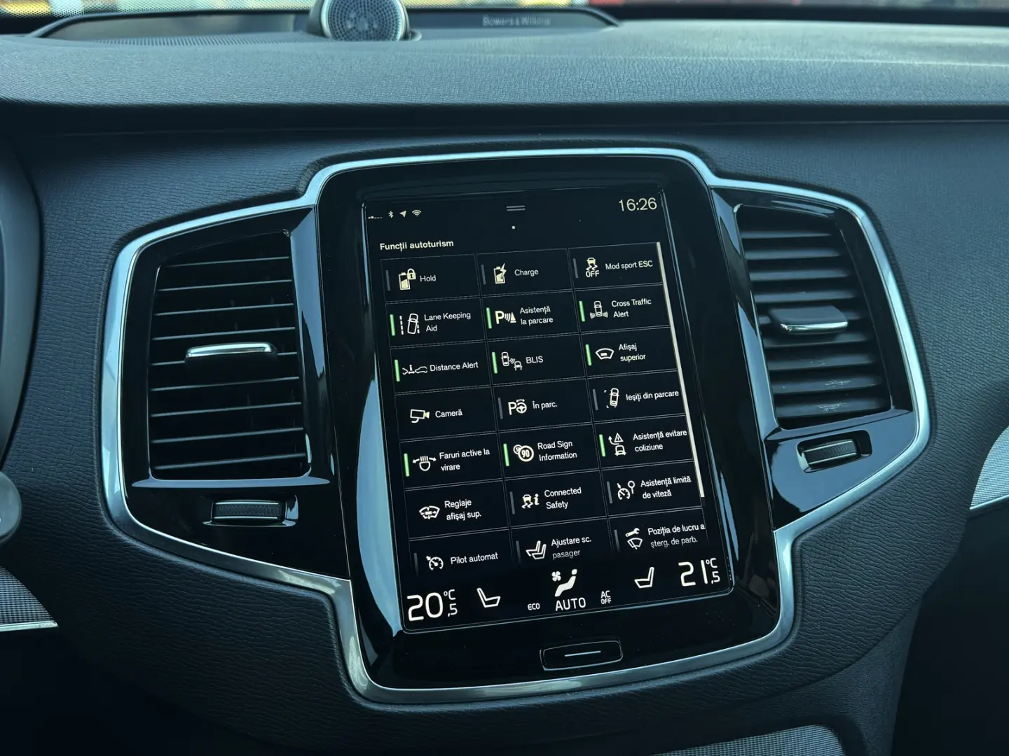 VOLVO XC90 T8 AWD Plug In Hybrid Inscription