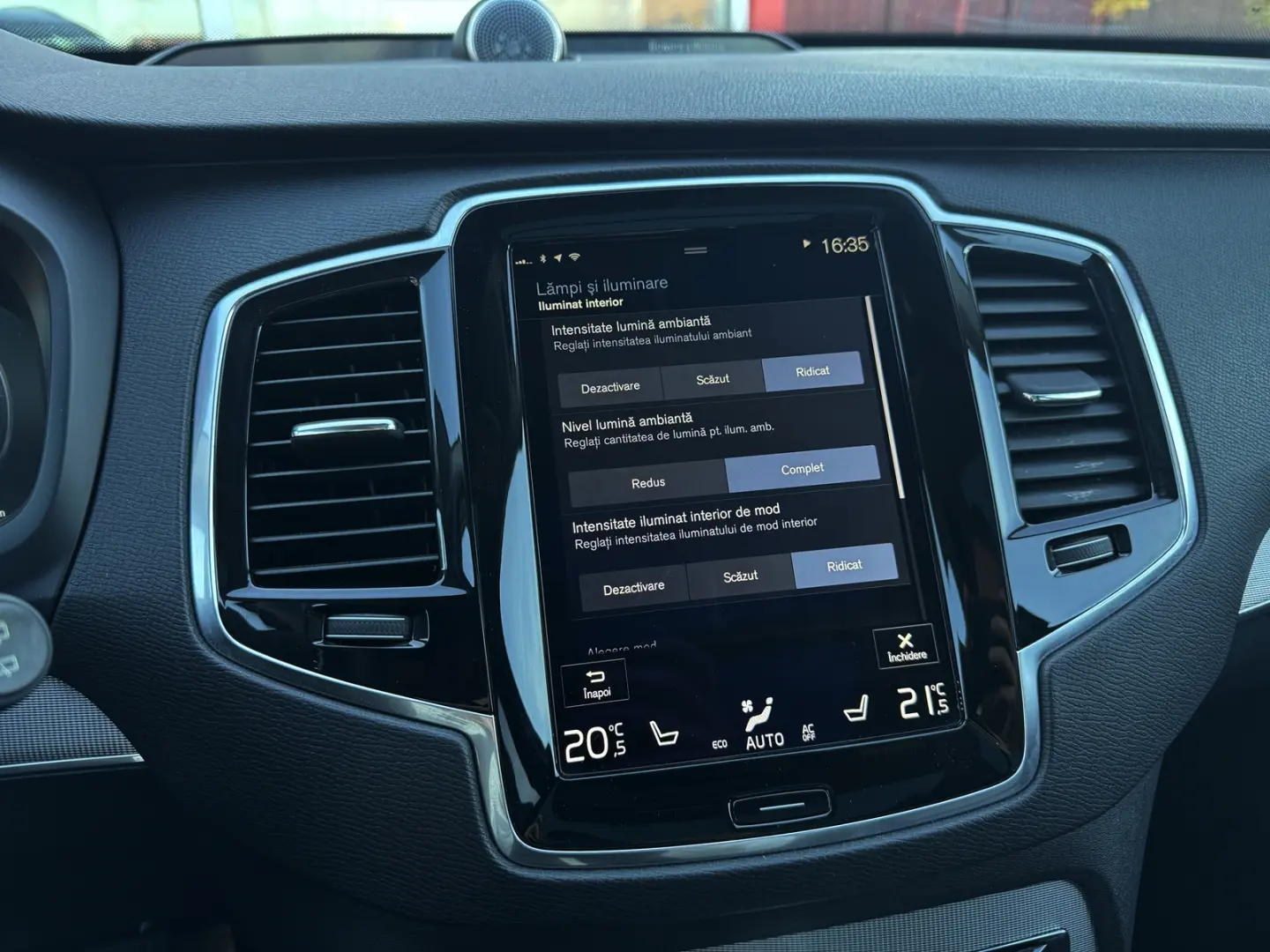 VOLVO XC90 T8 AWD Plug In Hybrid Inscription