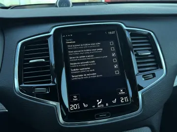 VOLVO XC90 T8 AWD Plug In Hybrid Inscription