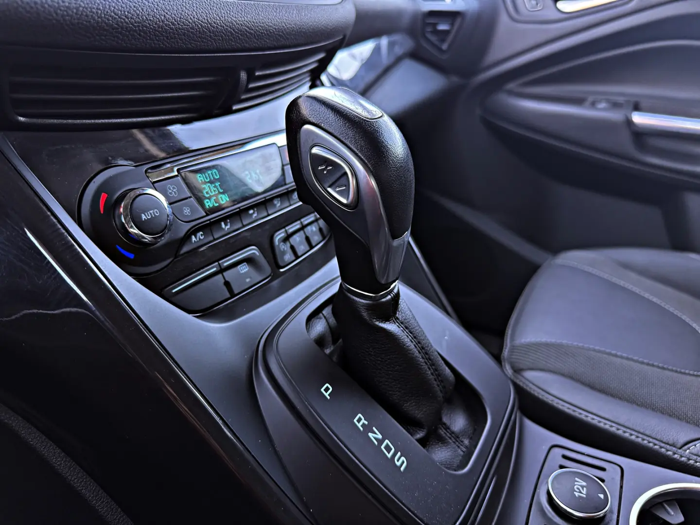 Ford Kuga 2.0 TDCi 4x4 Titanium