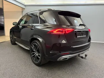 GLE 400 d 4M AMG-LINE PANO AIRM  DISTR MEGAVO