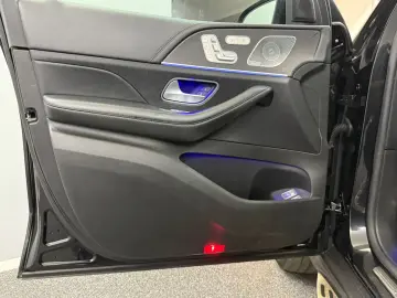 GLE 400 d 4M AMG-LINE PANO AIRM  DISTR MEGAVO