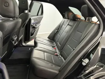 GLE 400 d 4M AMG-LINE PANO AIRM  DISTR MEGAVO