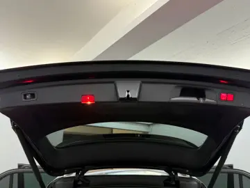 GLE 400 d 4M AMG-LINE PANO AIRM  DISTR MEGAVO