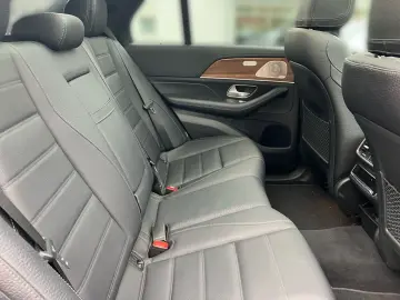 GLE 400 d 4M AMG Pano Burm Distr Sthz HUD AHK 36