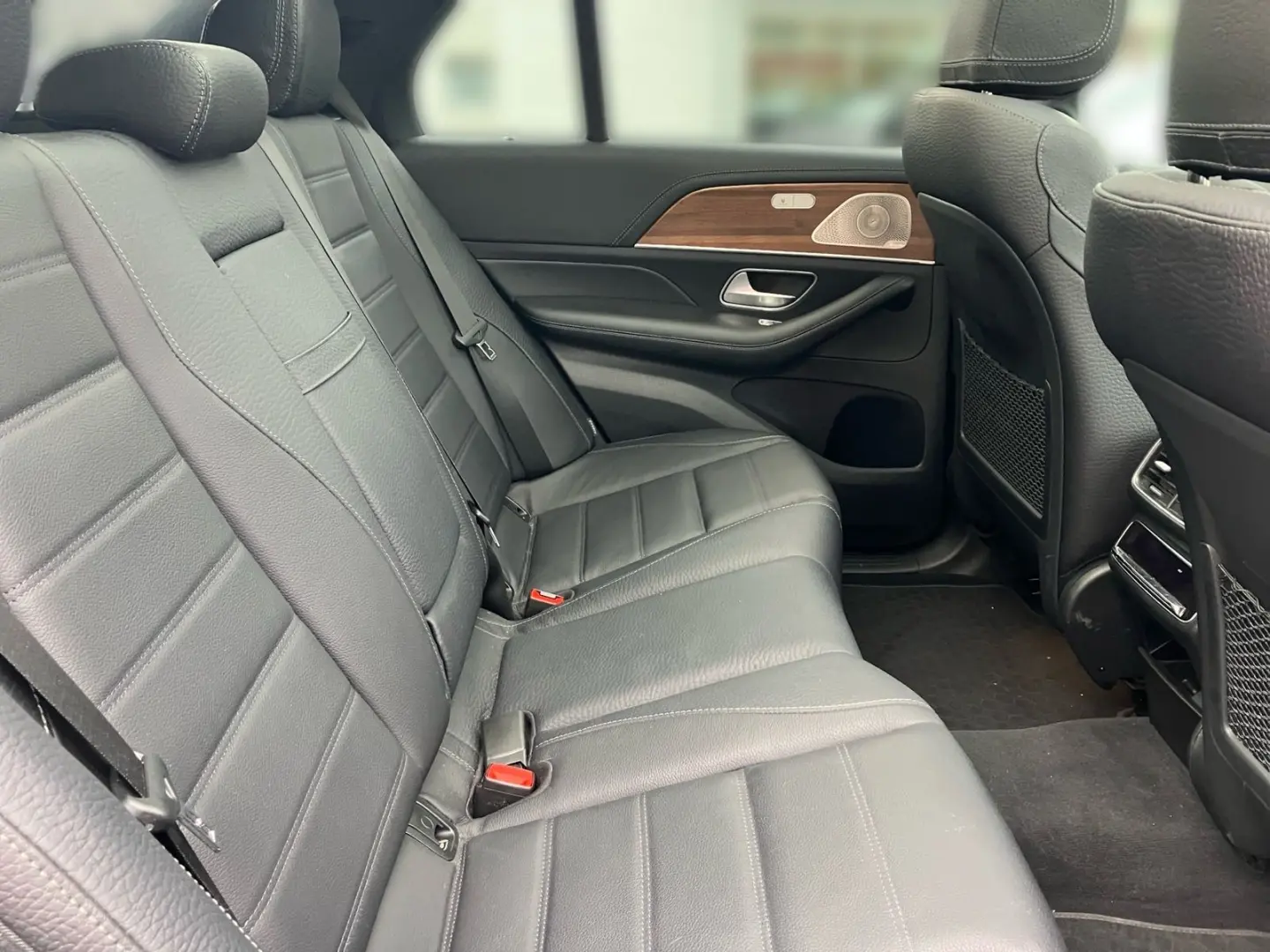 GLE 400 d 4M AMG Pano Burm Distr Sthz HUD AHK 36