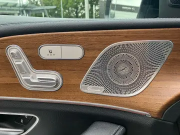 GLE 400 d 4M AMG Pano Burm Distr Sthz HUD AHK 36