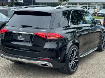 GLE 400d 4M AMGx2 HuD Airm AHK Tritt Pano 7Sitz