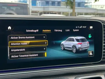 GLE 400d 4M AMGx2 HuD Airm AHK Tritt Pano 7Sitz