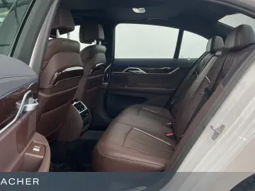 740d A xDr. Lim MSport