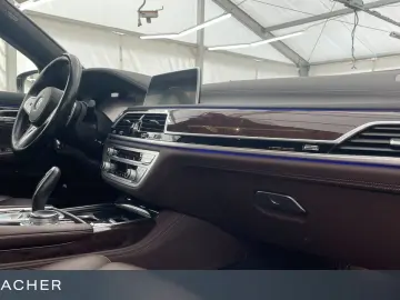 740d A xDr. Lim MSport