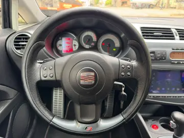 Seat Leon FR – 2.0 benzina