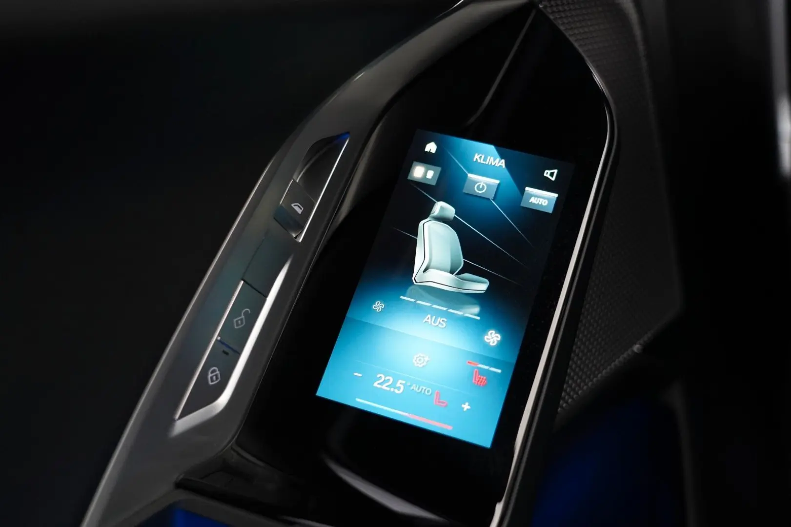 740 d xDrive M Sport SKYLOUNGE