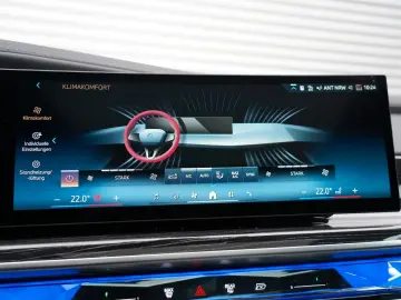 740 d xDrive M Sport SKYLOUNGE