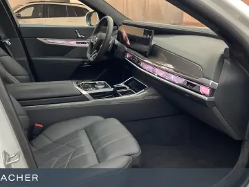 740d A xDrive M-Sport PRO DAProf