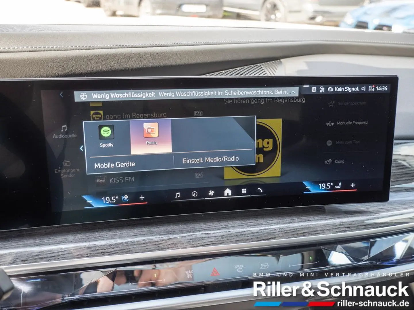 750e xDrive M-Sport HUD