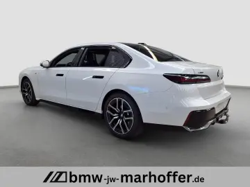 740 d xDrive MSport TV