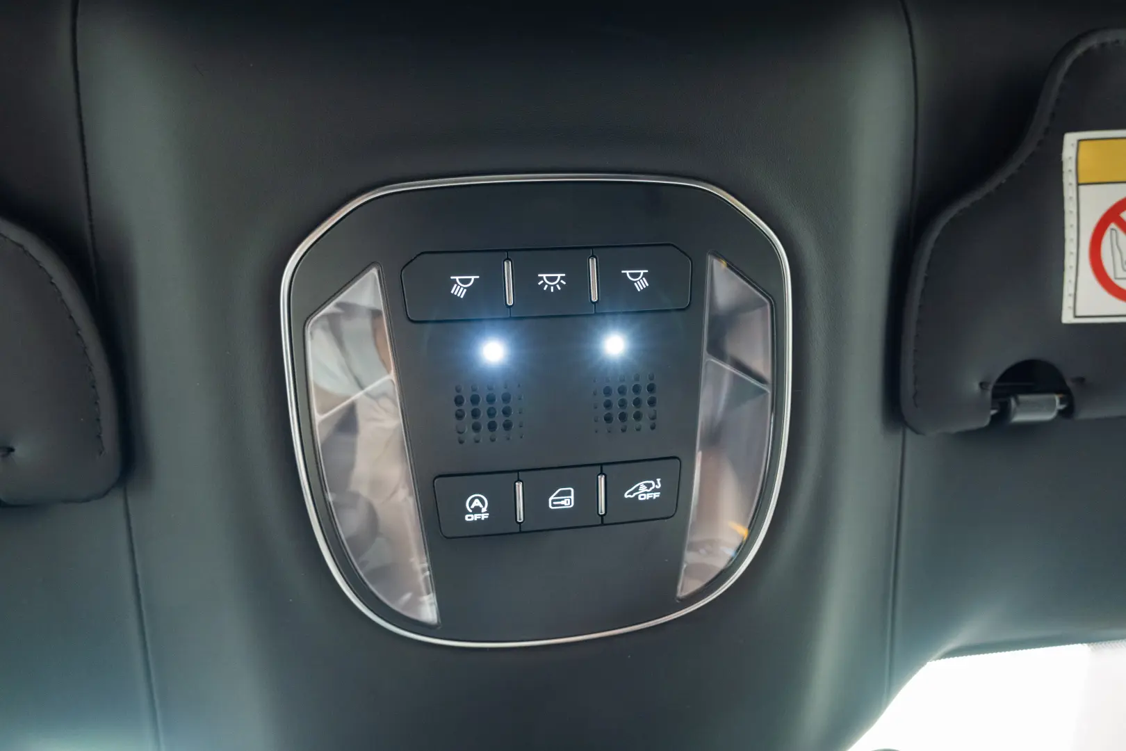 Ferrari 812 GTB SuperFast NoviTec Carbon R20 JBL Lift