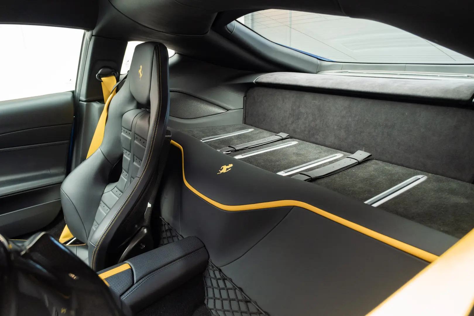 Ferrari 812 GTB SuperFast NoviTec Carbon R20 JBL Lift