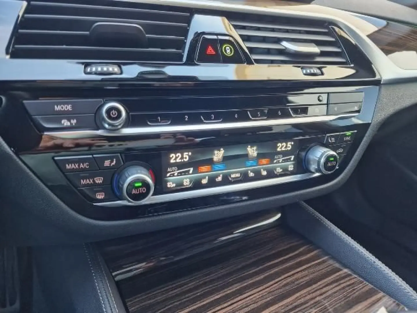 530 i xDrive M Sport Virtual Cock Sitzbelüft