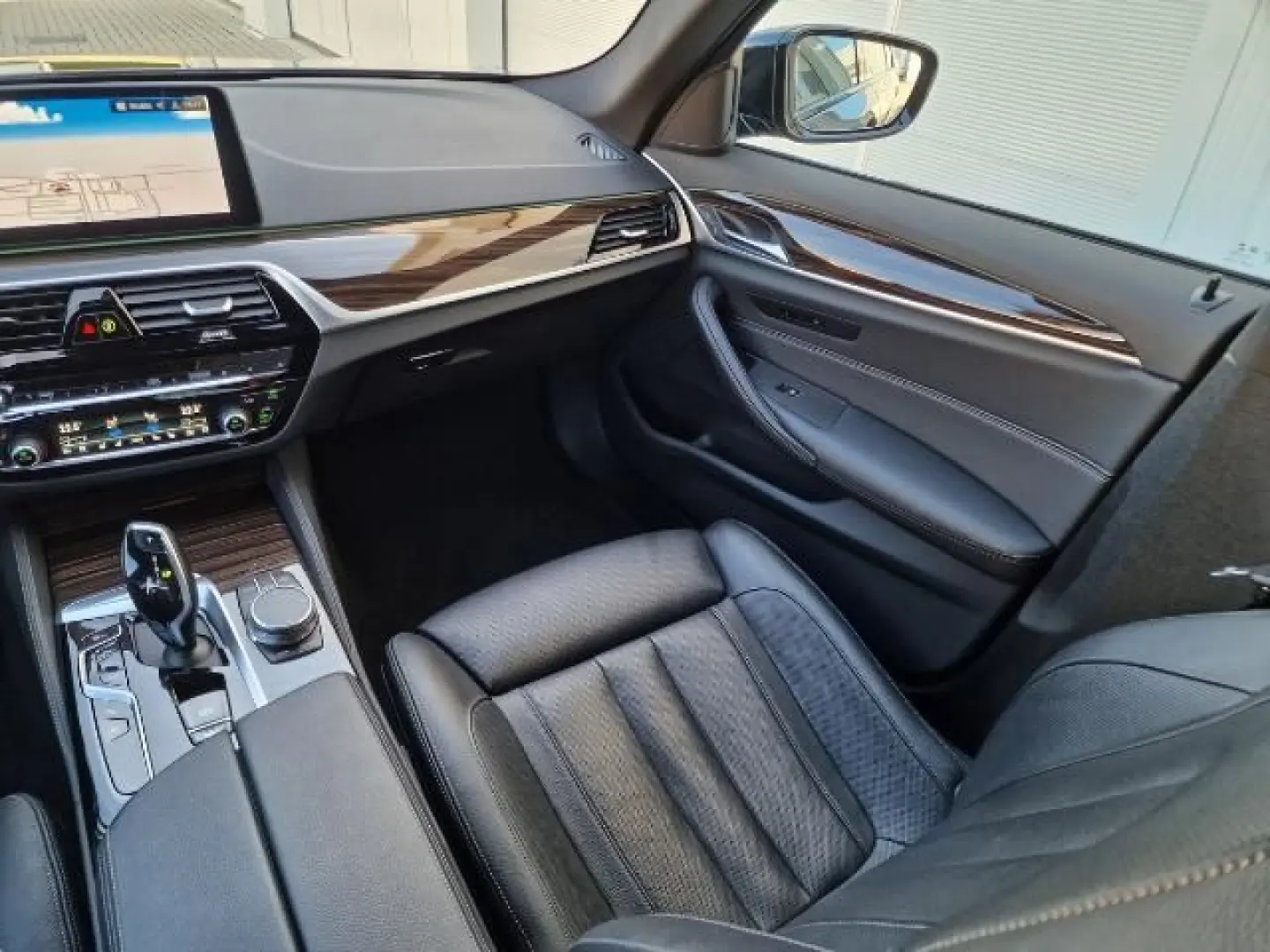 530 i xDrive M Sport Virtual Cock Sitzbelüft