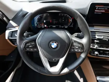 530i xDrive Luxury Line AHK HUD LASER LED W-LAN