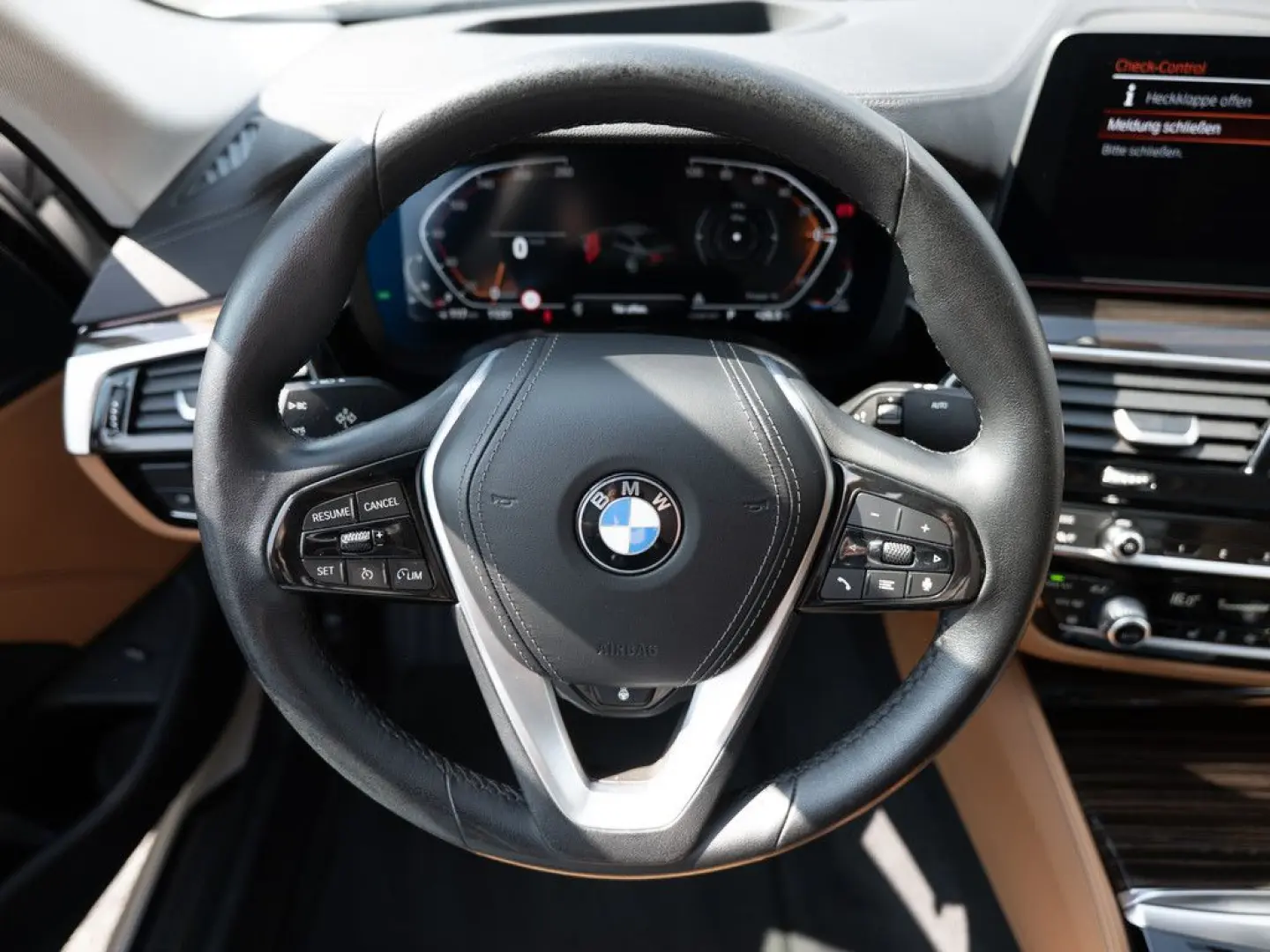 530i xDrive Luxury Line AHK HUD LASER LED W-LAN