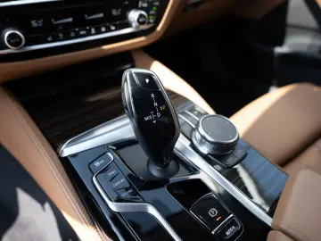 530i xDrive Luxury Line AHK HUD LASER LED W-LAN