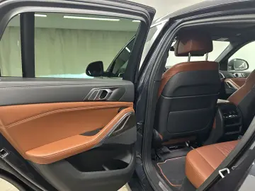 X6 xDrive30d Drivingass. Pano. AHK Head-Up DAB