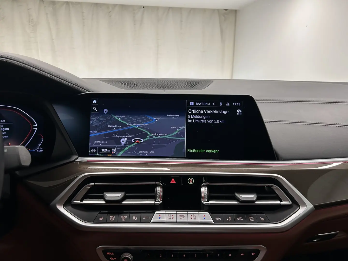 X6 xDrive30d Drivingass. Pano. AHK Head-Up DAB