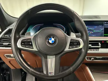 X6 xDrive30d Drivingass. Pano. AHK Head-Up DAB