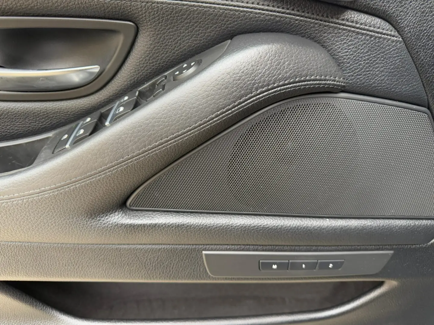 Bmw Seria 5 520d F10 – 2012