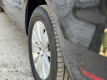 Volkswagen Sharan – 2011