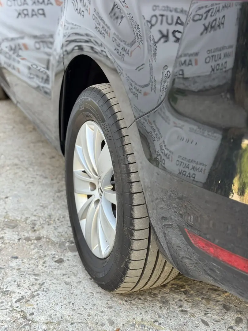 Volkswagen Sharan – 2011