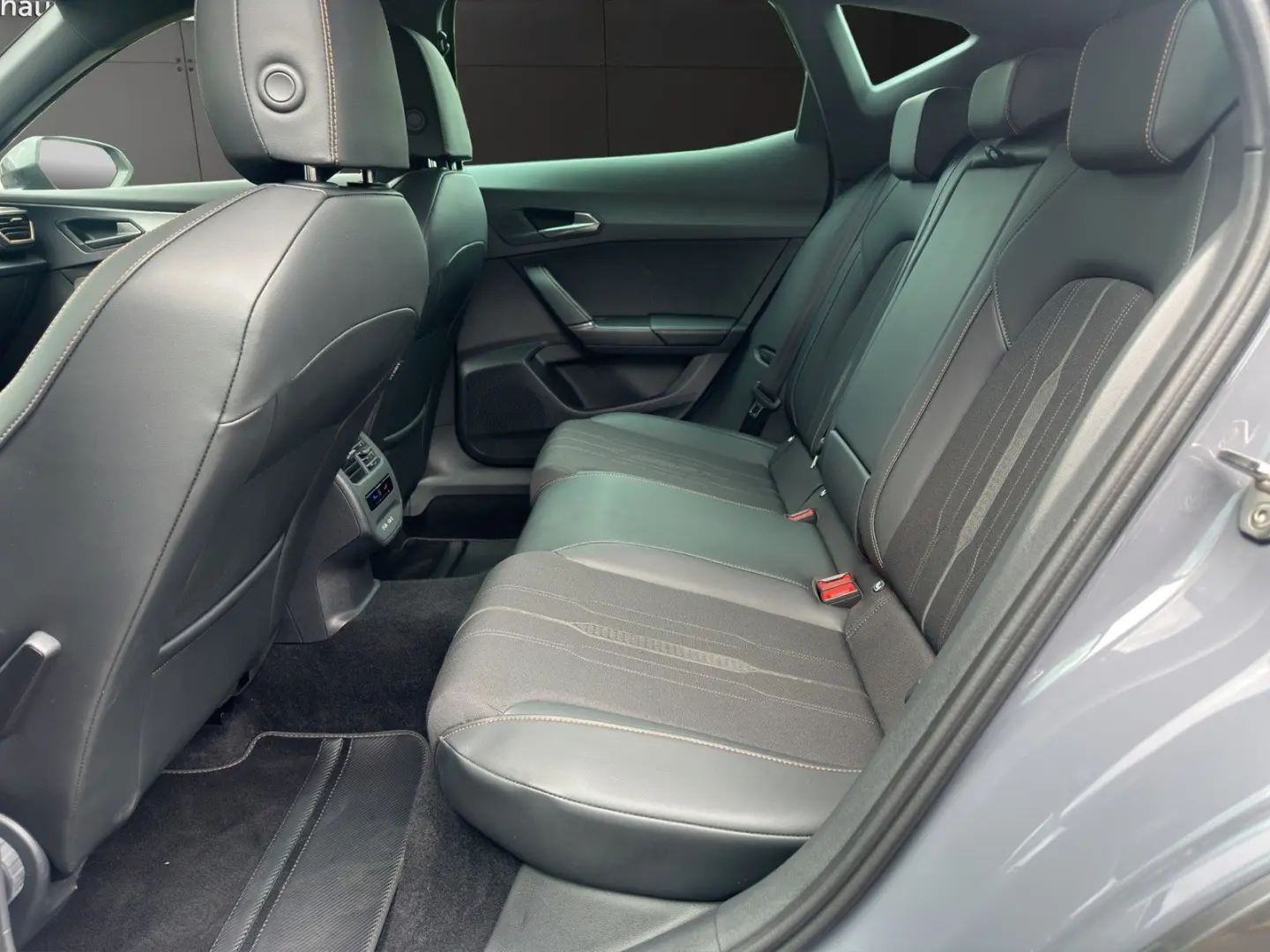 Formentor 2.0 TDI 4Drive DSG Navi LED SHZ PDC