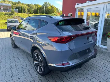 Formentor 2 0TDI DSG  4D FULL LED DAB ACC 220V