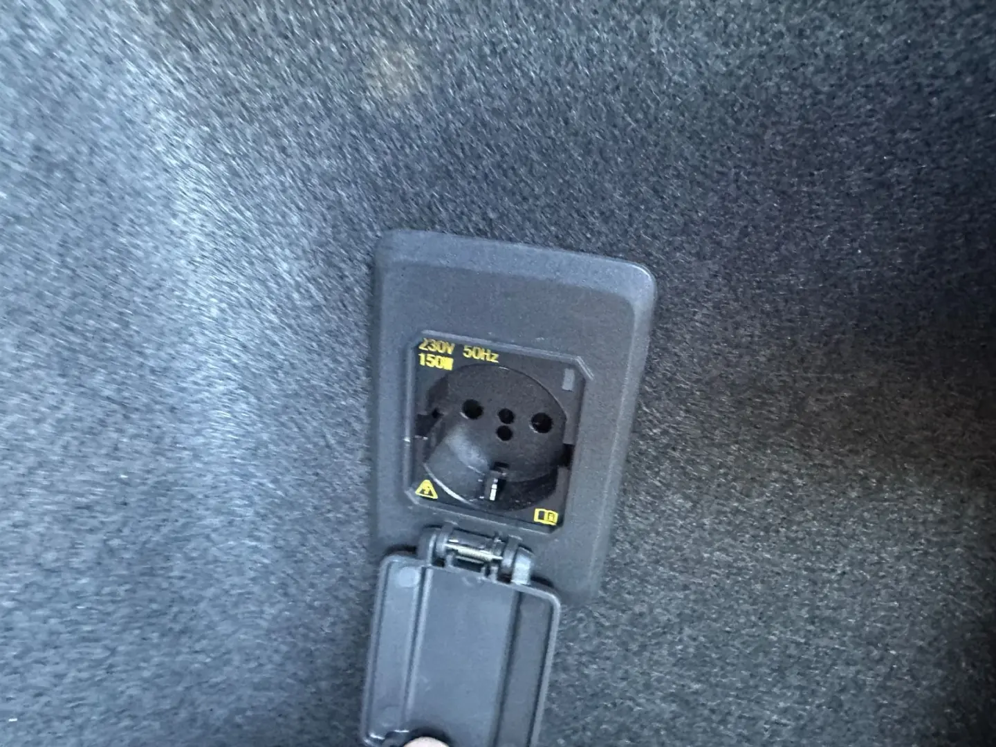 Formentor 2 0TDI DSG  4D FULL LED DAB ACC 220V