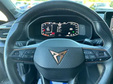 Formentor 2 0TDI DSG  4D FULL LED DAB ACC 220V