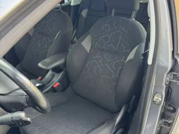 Peugeot 2008 – 1.6 diesel