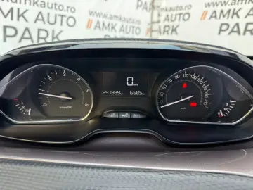 Peugeot 2008 – 1.6 diesel