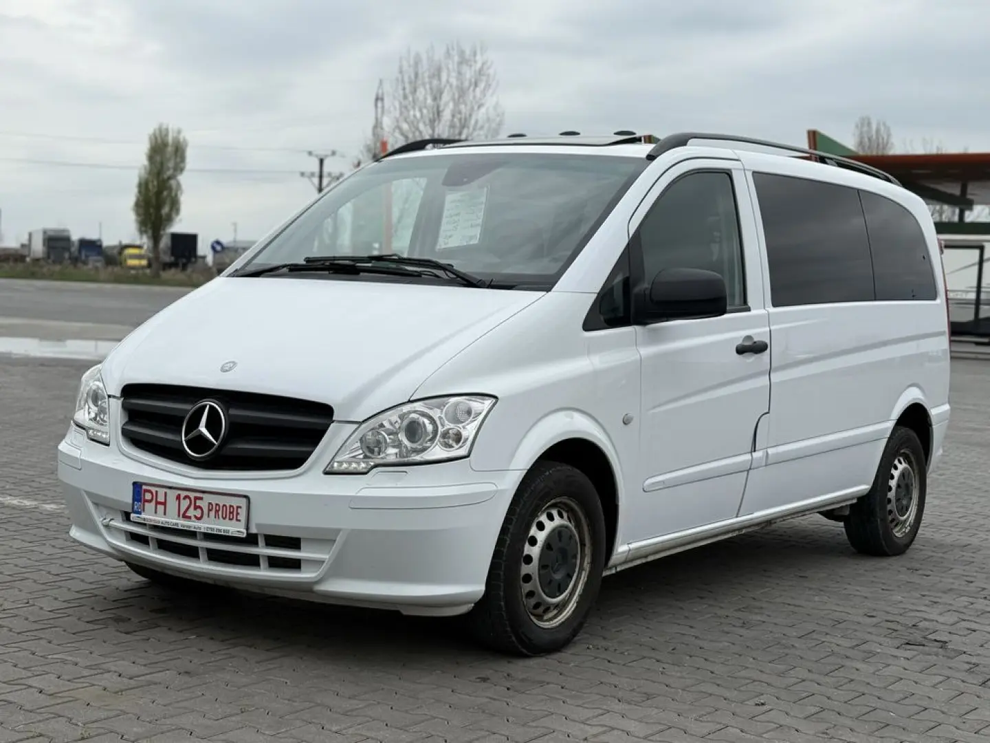 Mercedes Vito Business 8 1   CUTIE AUTOMATA   LED   2013
