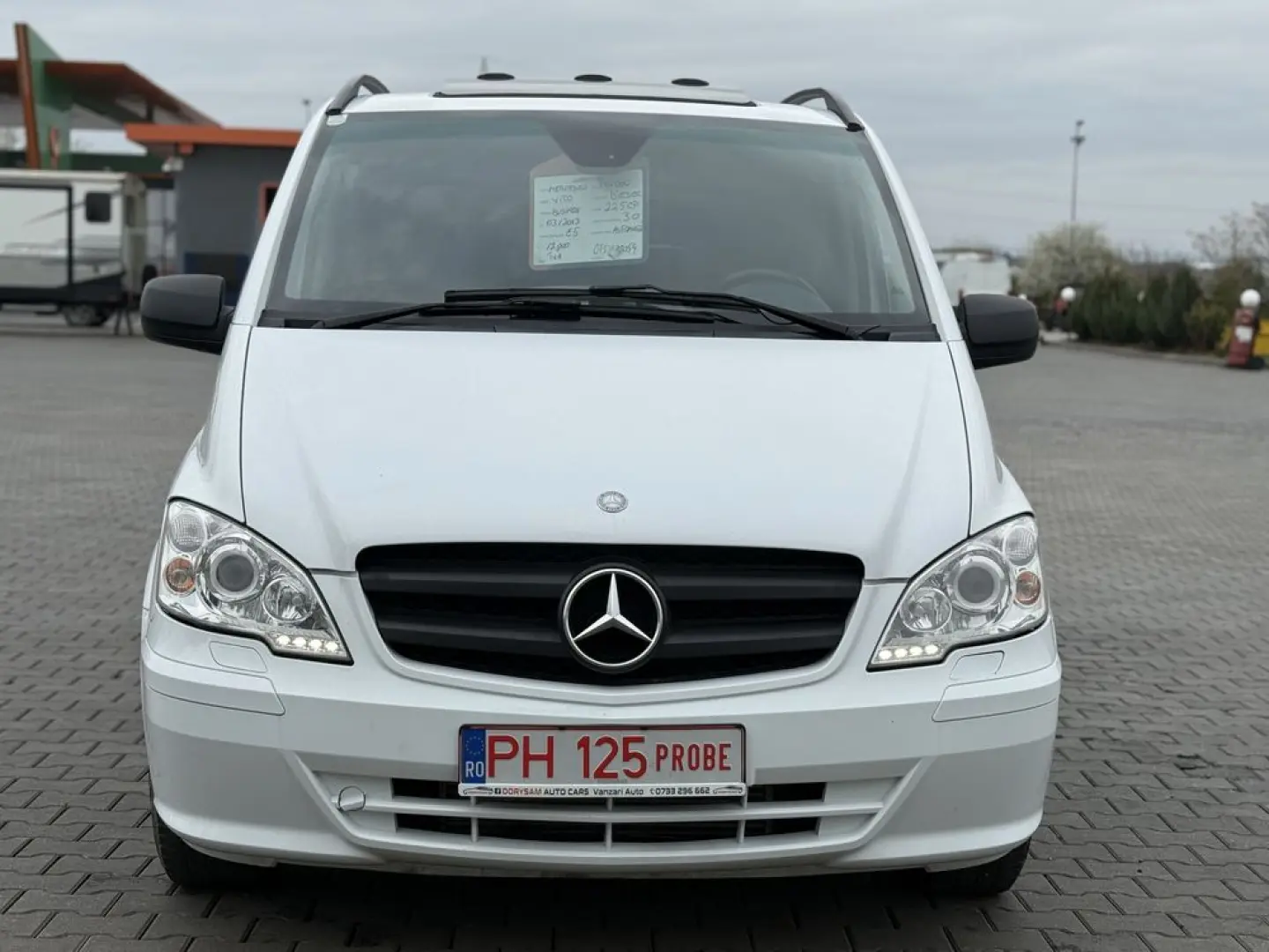 Mercedes Vito Business 8 1   CUTIE AUTOMATA   LED   2013