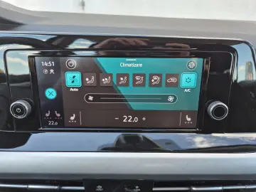 Volkswagen Golf 1.0 eTSI MHEV 110 CP DSG Life 2024