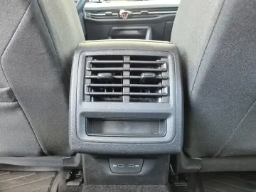 Volkswagen Golf 1.0 eTSI MHEV 110 CP DSG Life 2024