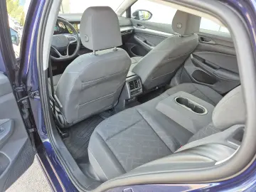 Volkswagen Golf 1.0 eTSI MHEV 110 CP DSG Life 2024