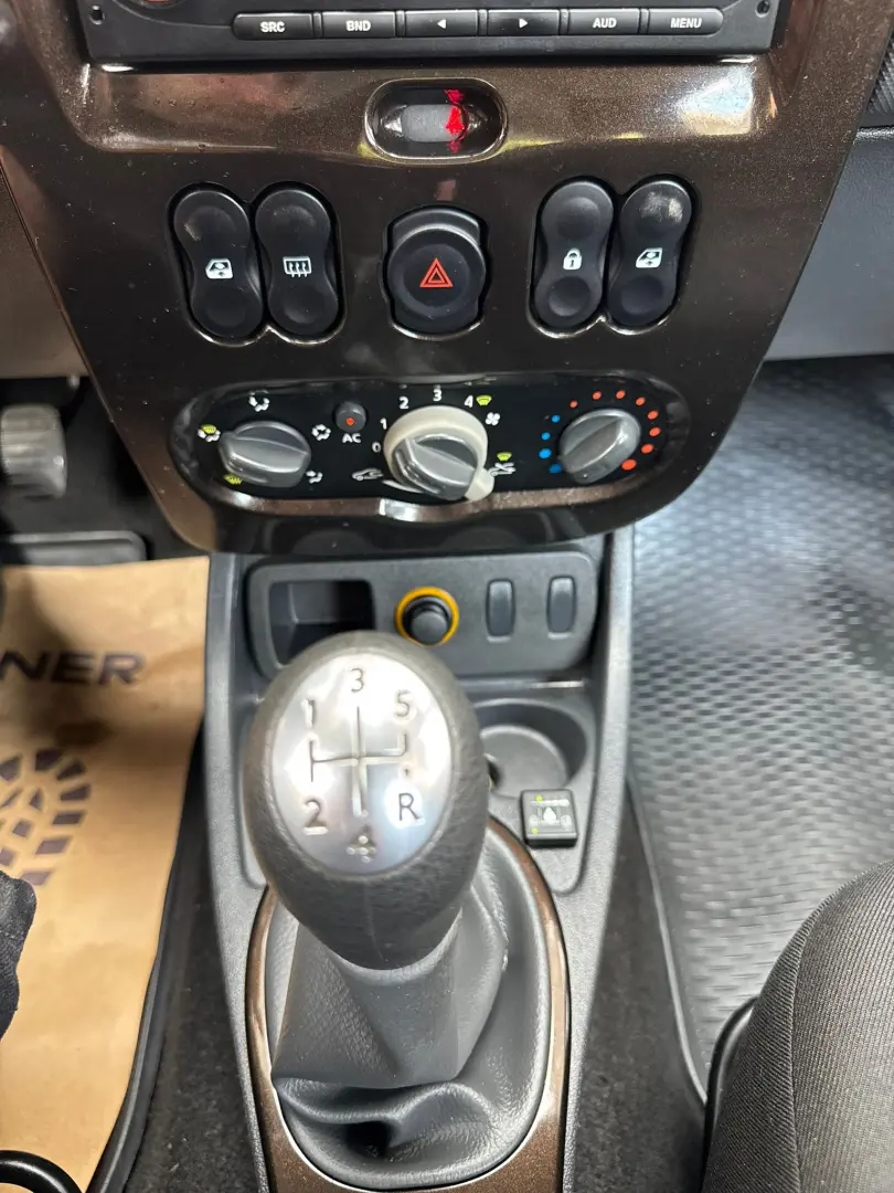 Dacia Duster  – 2011