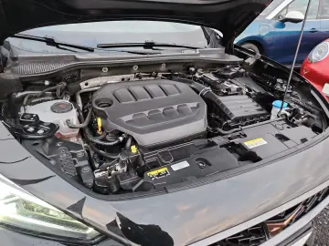 Formentor 4Drive 2.0 TSI Schalensitze Memory All