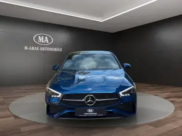 Mercedes-Benz CLA 200 AMG Pano Head.Up Burmester 360