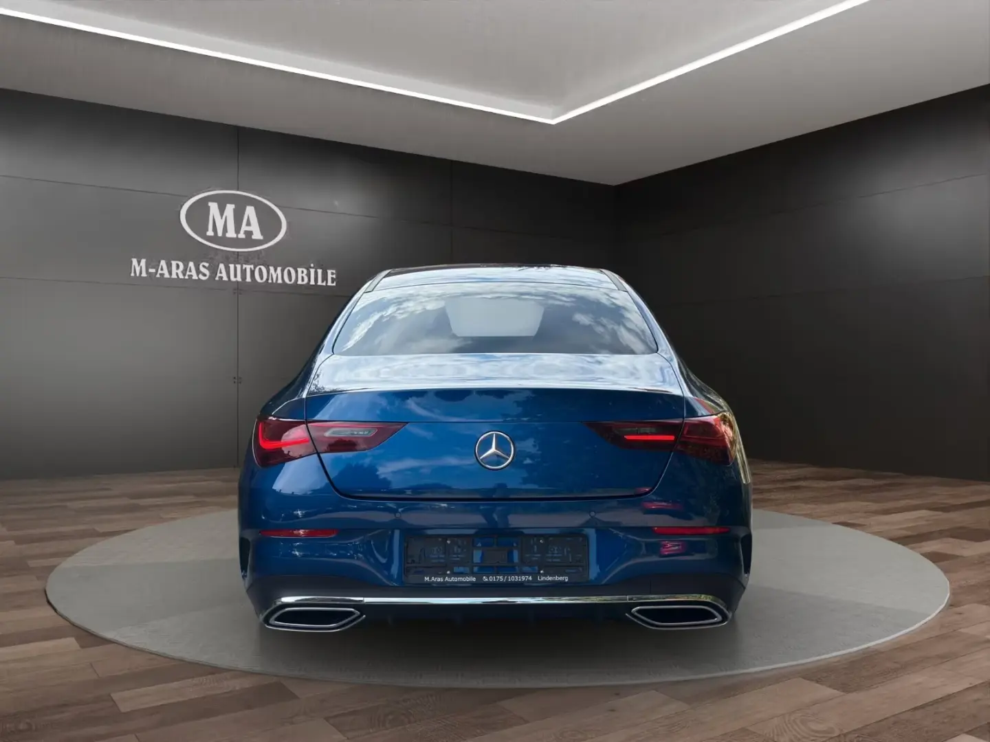 Mercedes-Benz CLA 200 AMG Pano Head.Up Burmester 360